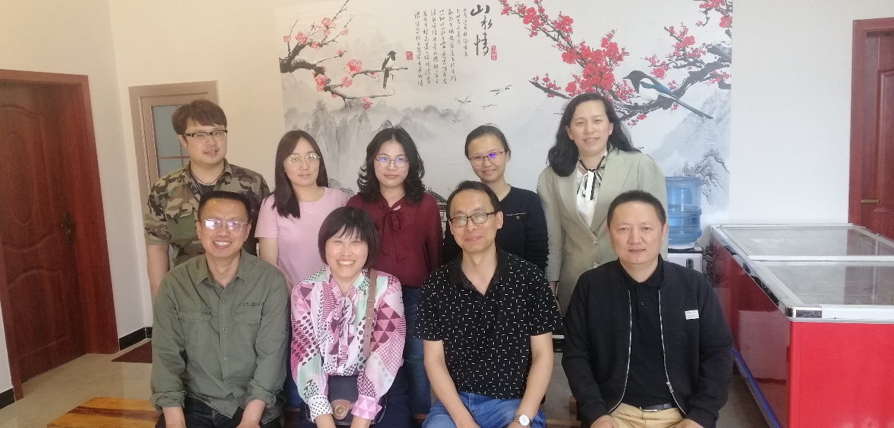 【研讨会】多方会商献计献策 团结推进专业发展  ——商学院市场营销教研室召开专业发展研讨会 第 1 张 【研讨会】多方会商献计献策 团结推进专业发展  ——商学院市场营销教研室召开专业发展研讨会 第 1 张