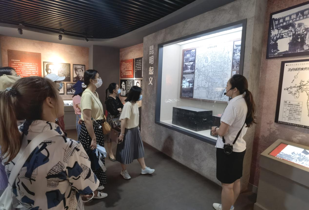 【党建活动】参观昆明抗战胜利纪念堂 ——商贸流通系支部5月主题党日 第 5 张 【党建活动】参观昆明抗战胜利纪念堂 ——商贸流通系支部5月主题党日 第 5 张