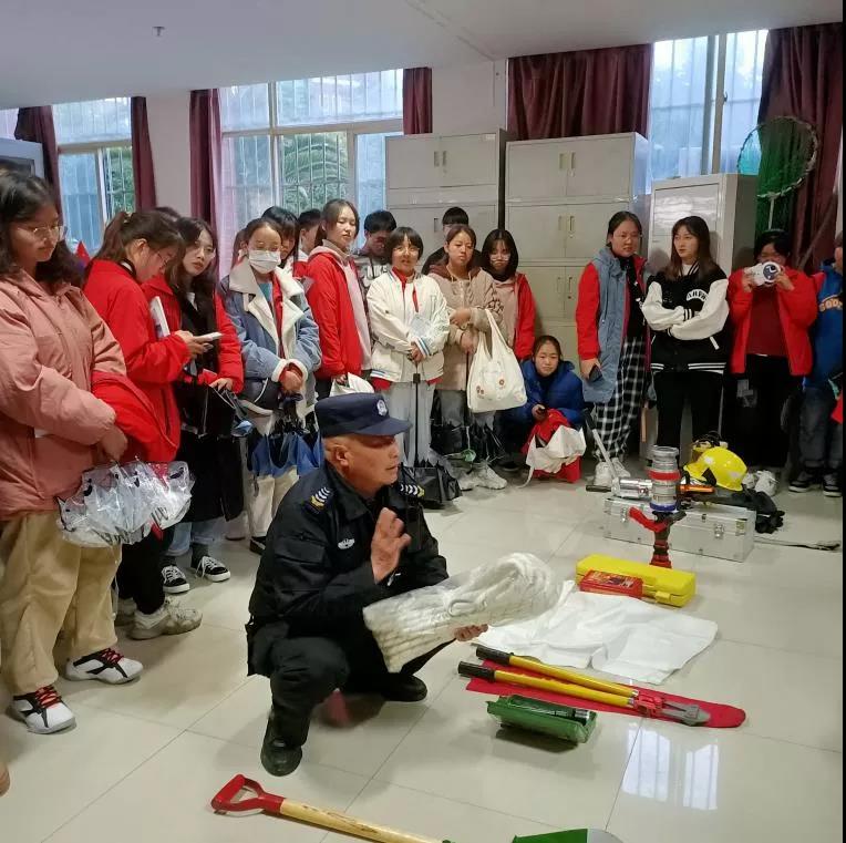 微信图片_20211122110501.jpg