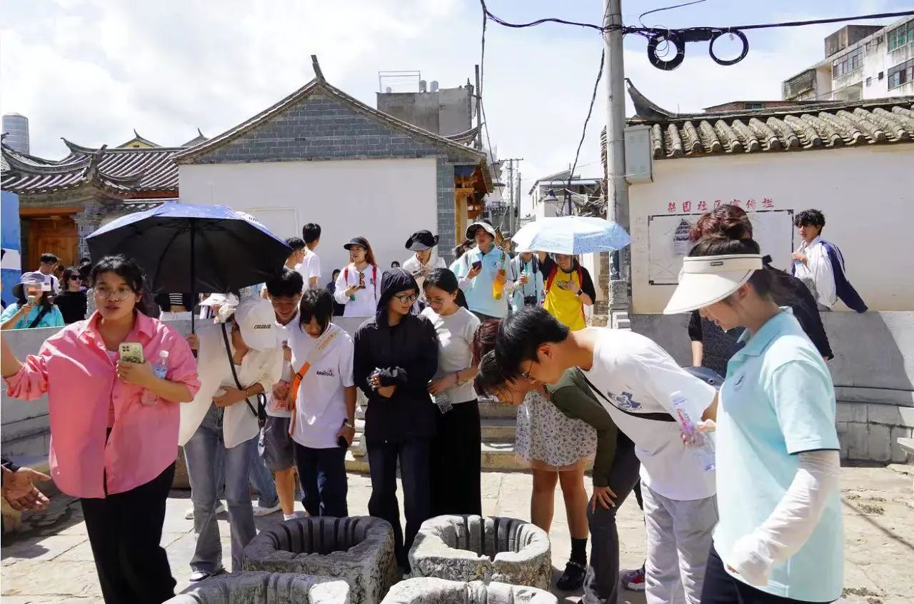 【创美艺传】三下乡成果展示|非遗技艺，助力乡村振兴——艺起乡约建水 第 2 张
