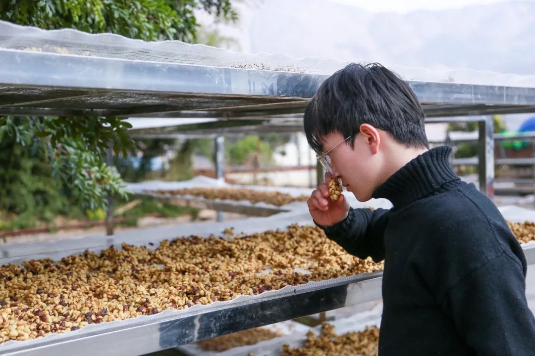 双金闪耀！云南经济管理学院两个项目在中国国际大学生创新大赛（2023）中斩获金奖！ 第 7 张