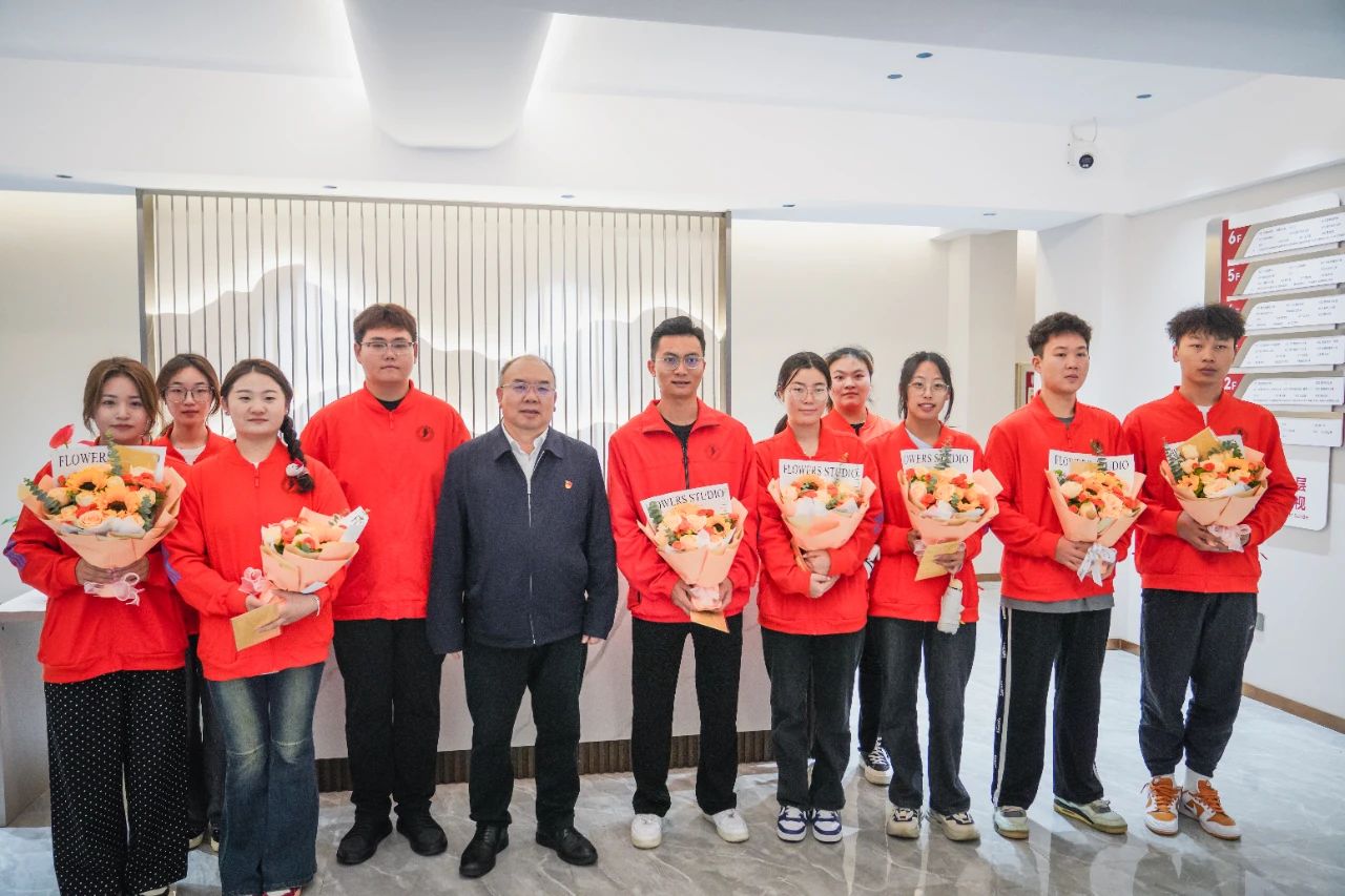 表彰！致敬经管老师！ 第 39 张
