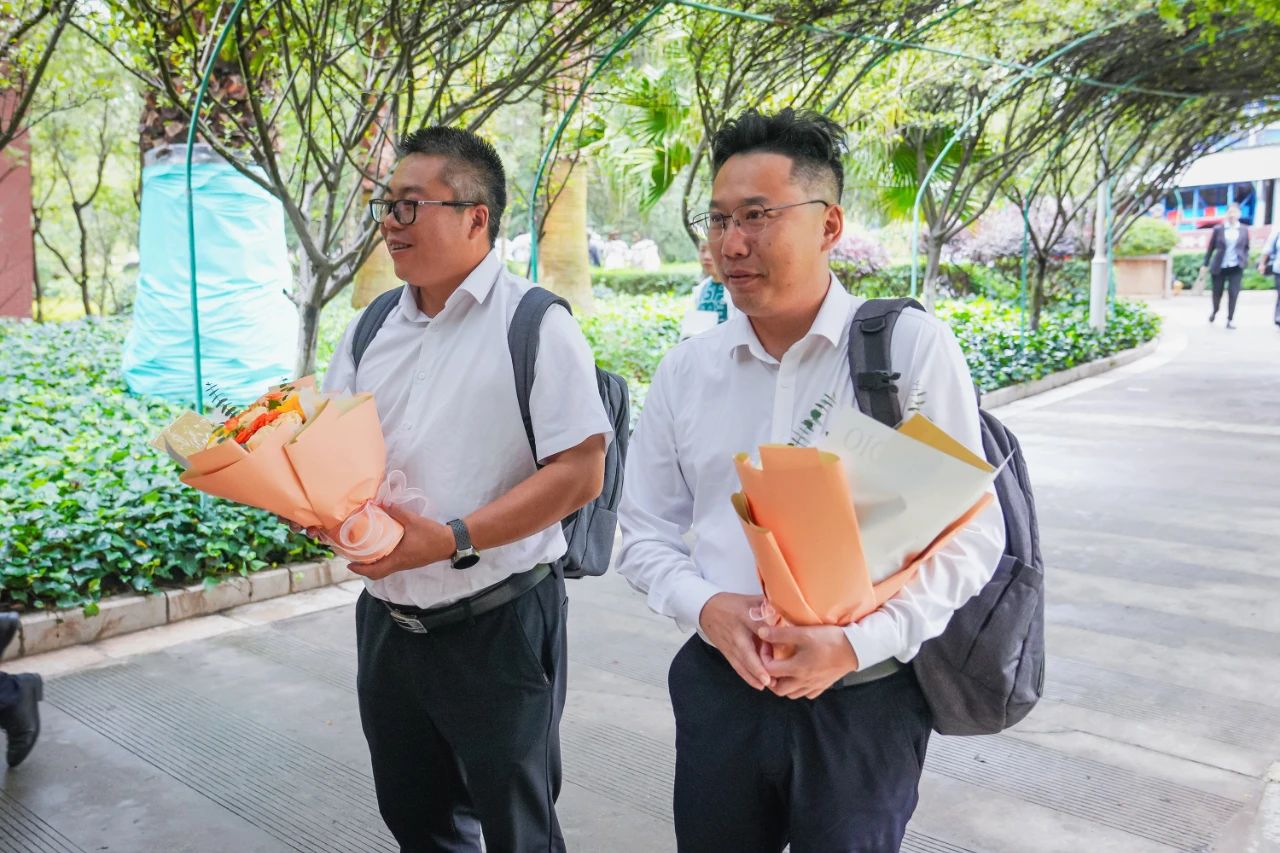 表彰！致敬经管老师！ 第 46 张