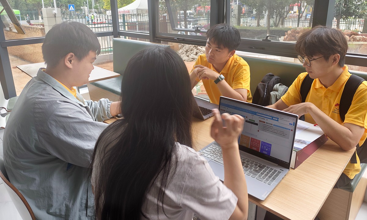 04.jpg 【学科竞赛】信息与智能工程学院在2024年“文香杯”云南省大学生计算机设计大赛中获二等奖 第 4 张