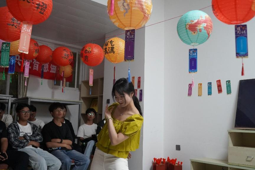 【团学活动】智趣中秋，灯谜盛宴 第 10 张