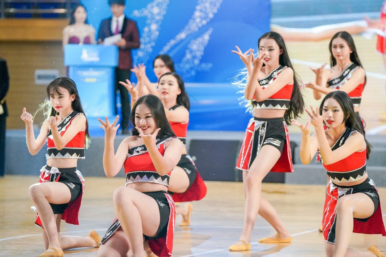 2023年云南省大学生体育舞蹈锦标赛在云南经济管理学院开幕！ 第 16 张