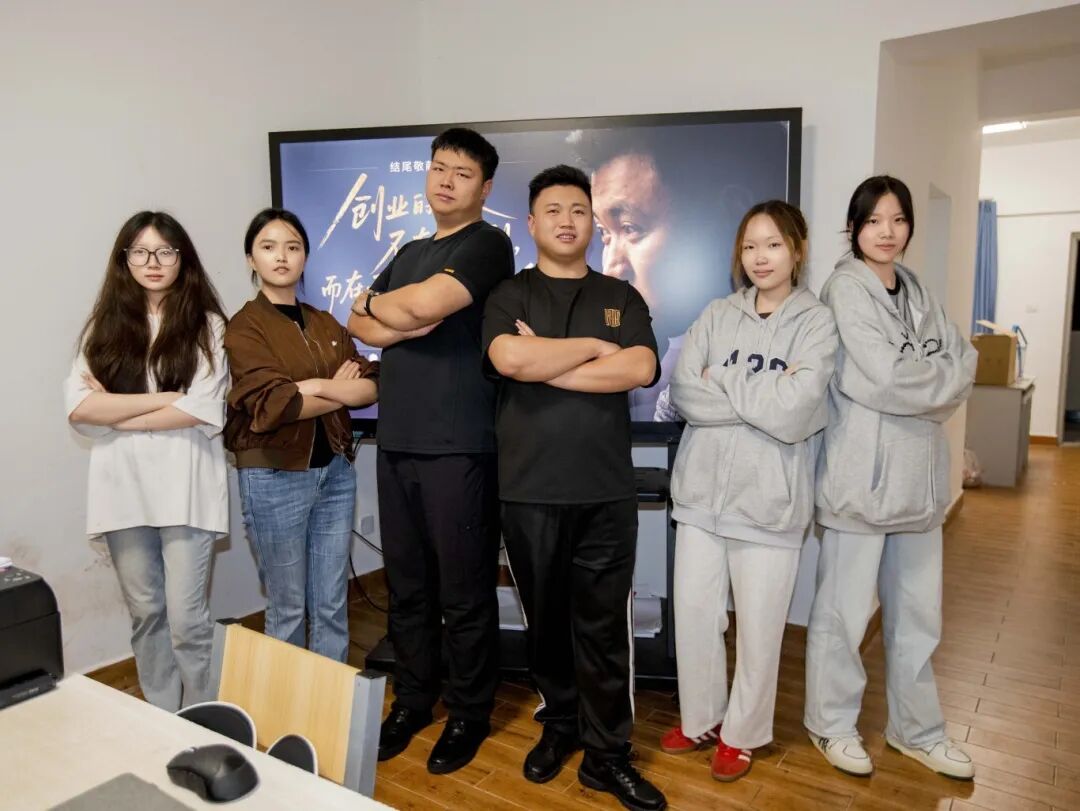 dc92243e143251097fb384bce2e0980e.jpg dc92243e143251097fb384bce2e0980e.jpg