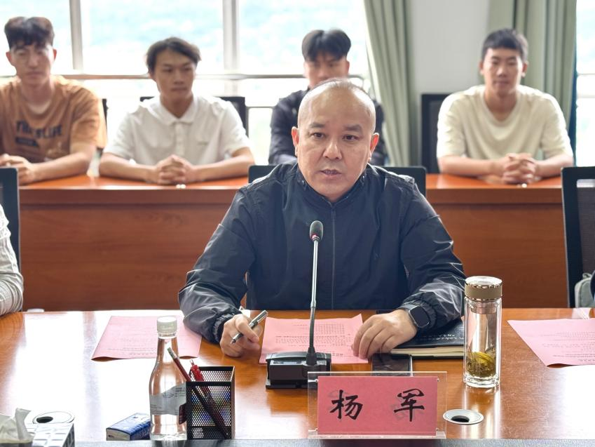 擘画体美浸润蓝图！云经管举行2025年秋季学期体育美育浸润计划出征仪式 第 4 张