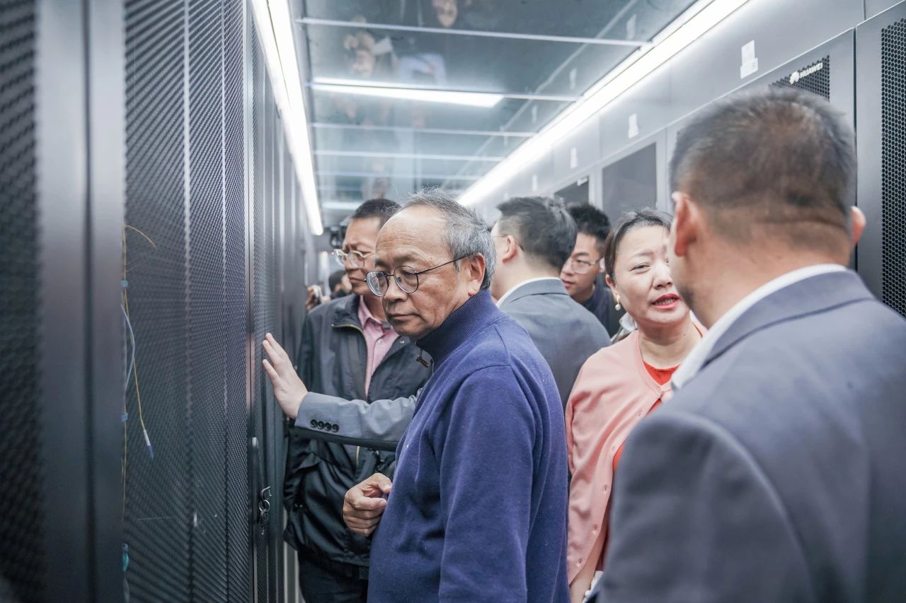 聚焦！全国高校数字化研讨会在云经管召开 第 12 张