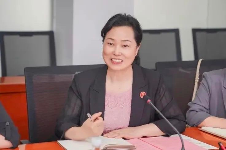 民进云南省委会到云南经济管理学院走访调研 第 5 张 民进云南省委会到云南经济管理学院走访调研 第 5 张