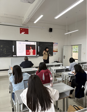聚焦信息化教学，创建实践性课堂           ——高职学院小教系教师公开课教研活动 第 1 张