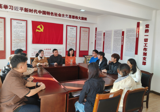 屏幕截图 2025-12-10 205900.png 屏幕截图 2025-12-10 205900.png