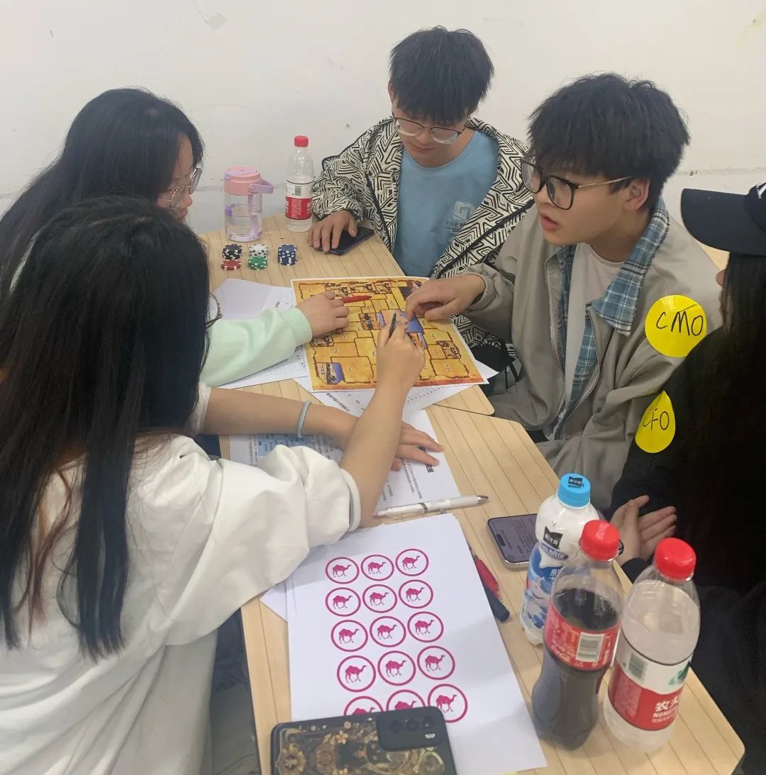 从课本到实战：财金学子沙漠掘金赛狂掀'财富风暴'，这些技能亮了！ 第 5 张