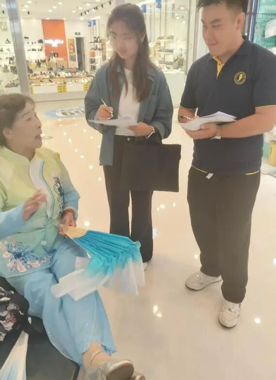 暑期社会实践｜财会金融学院“活力社区筑梦实践队”线上线下齐发力，问卷调研探需求 第 4 张