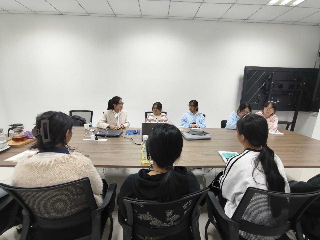 深化产教融合 精准对接需求—— 我院赴多单位开展口腔医学技术专业人才培养方案调研 第 10 张 深化产教融合 精准对接需求—— 我院赴多单位开展口腔医学技术专业人才培养方案调研 第 10 张