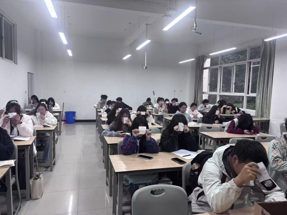 51badebb4aa24adea211ada6b2aa37d8.png