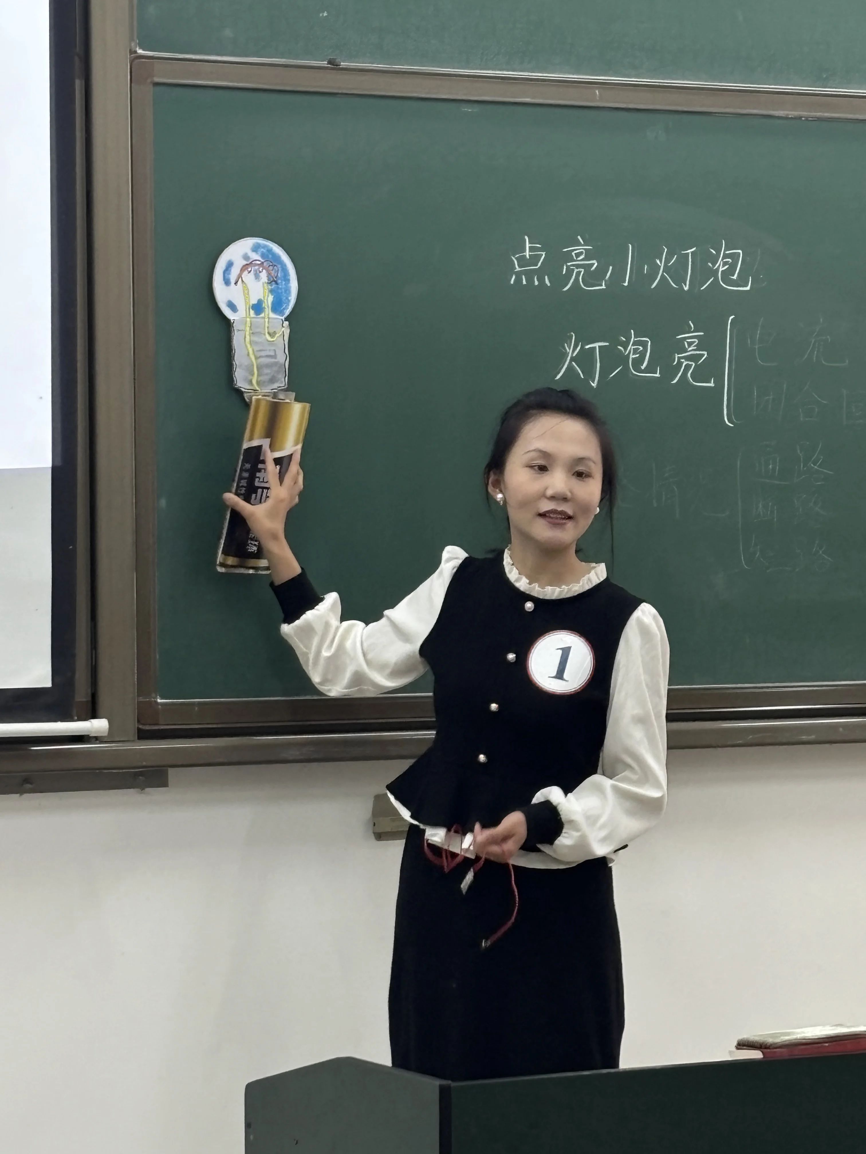 4bc5eb957870a7e7a2af9c549863d92e.jpg 4bc5eb957870a7e7a2af9c549863d92e.jpg