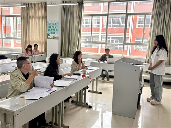 一教517-1.jpg 一教517-1.jpg