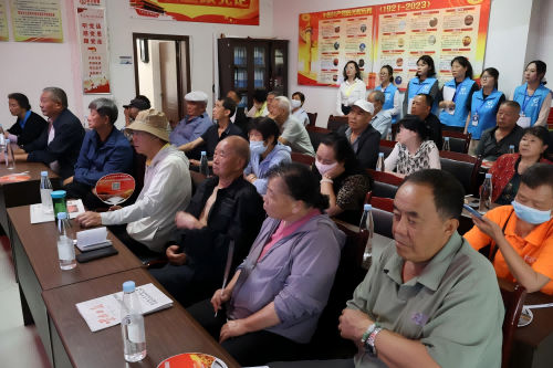 暑期社会实践?|?法治启航·安宁基层实践团 “法治之光·基层普法行”——安宁市社区法律宣讲活动顺利开展 第 2 张 暑期社会实践?|?法治启航·安宁基层实践团 “法治之光·基层普法行”——安宁市社区法律宣讲活动顺利开展 第 2 张