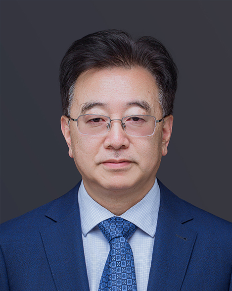 李铭